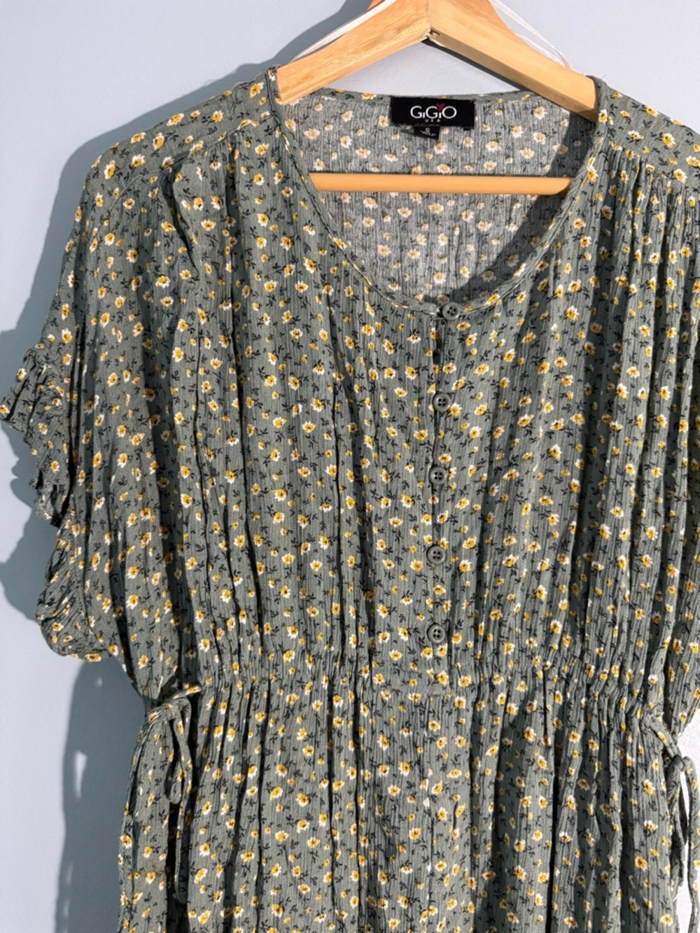 Olive Floral Button-Front Tie-Waist Dress - Picture 3 of 6